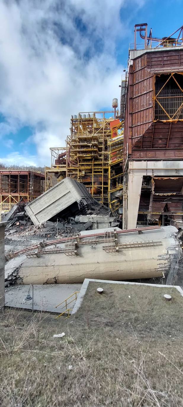 Fotos: La Térmica de Velilla del Río Carrión va desapareciendo poco a poco