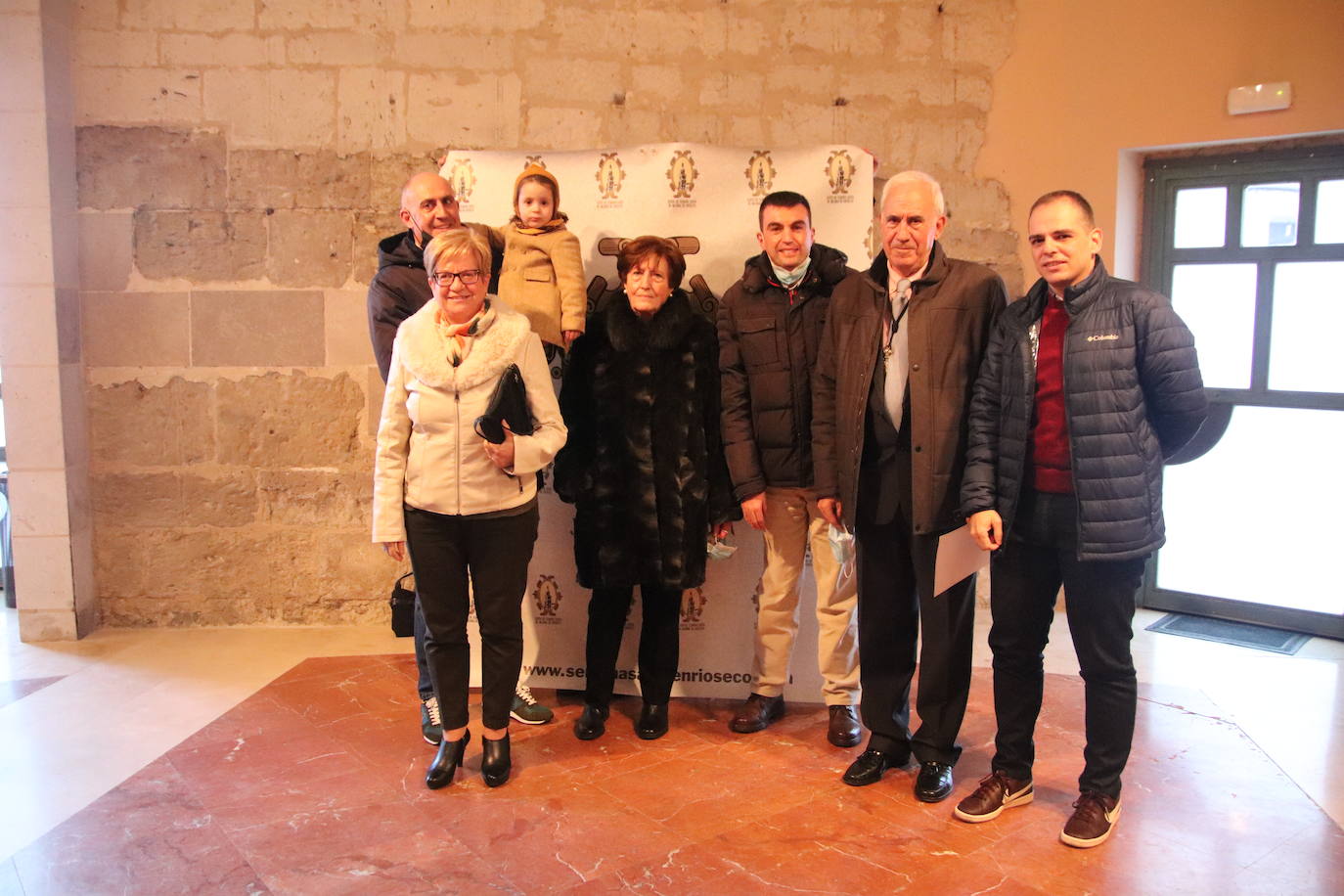 Fotos: Medina de Rioseco homenajea a los cofrades que cumplen más de 50 años en su hermandad