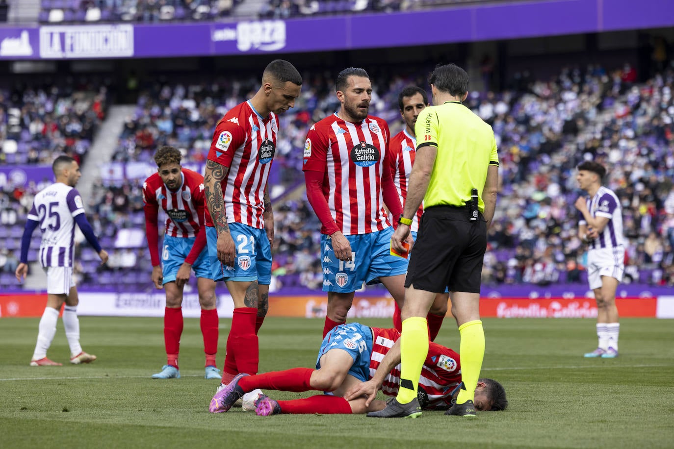 Partido entre el Real Valladolid y el Lugo, este sábado en Zorrilla. 