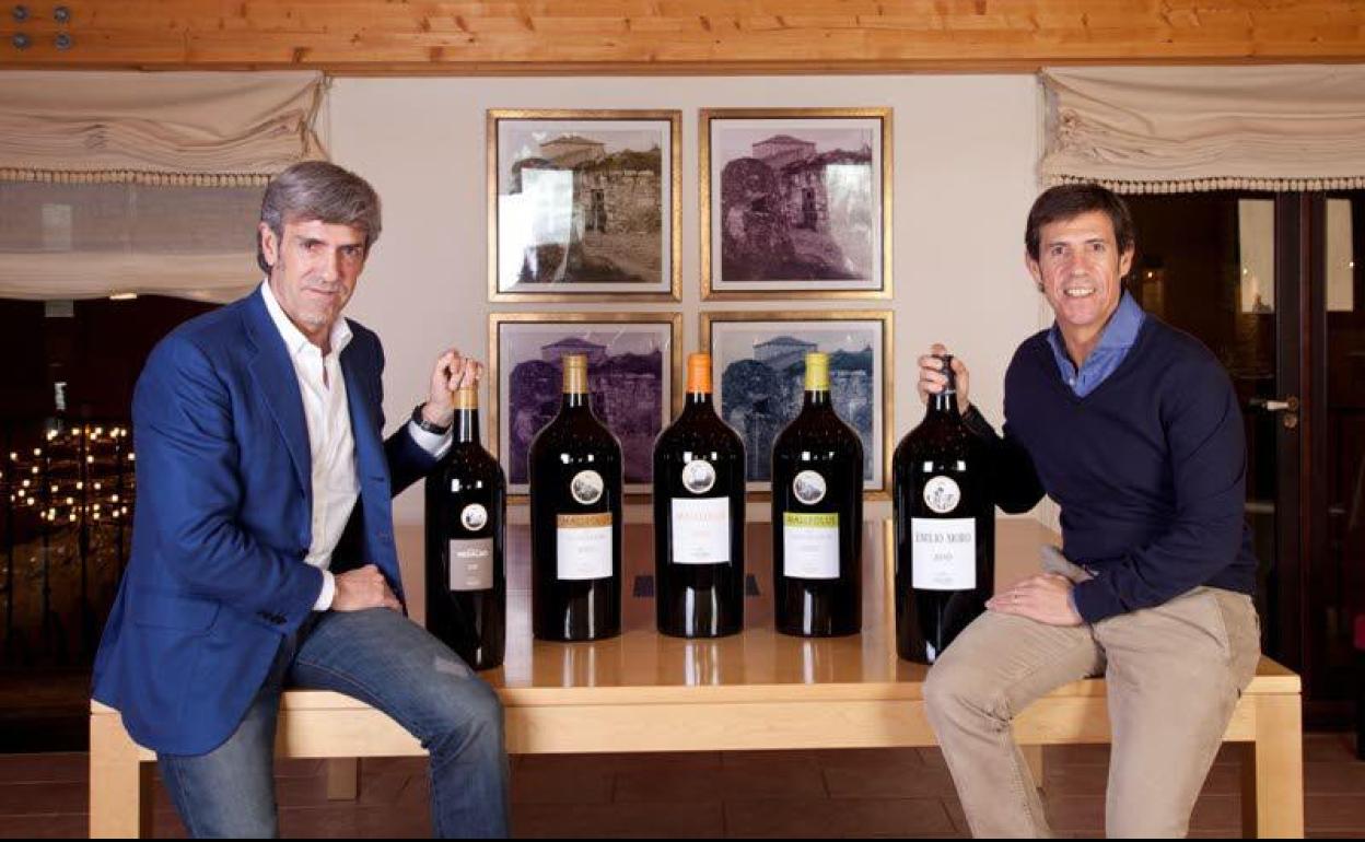 José y Javier Moro, en una foto de archivo con motivo de la presentación de la nueva imagen de las Bodegas. 