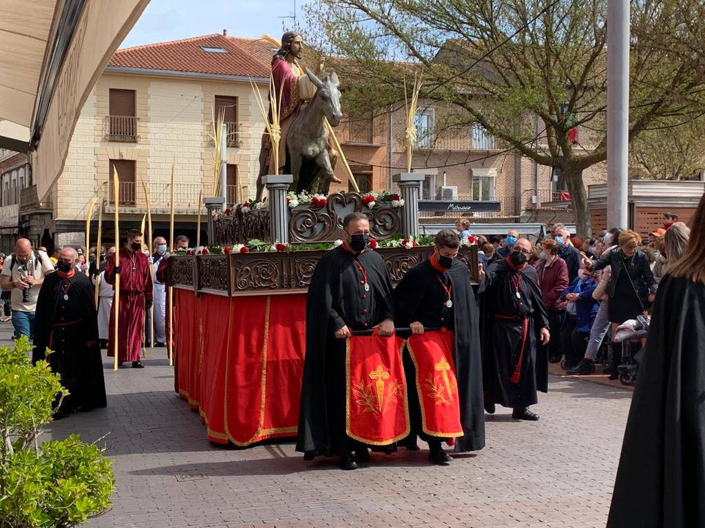 La proceción de La Borriquilla en Íscar. 