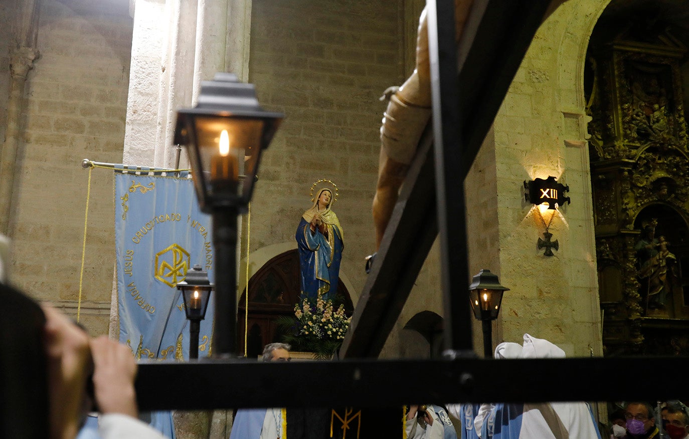 El Crucificado de Palencia se refugia en San Francisco