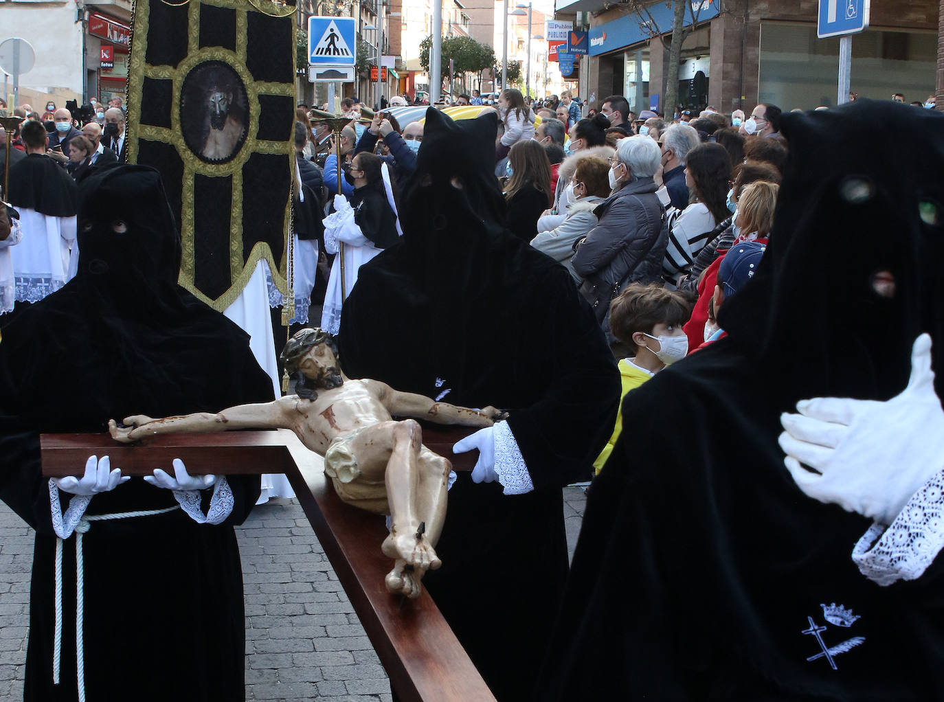 Procesión de los Cinco Misterios en Segovia 