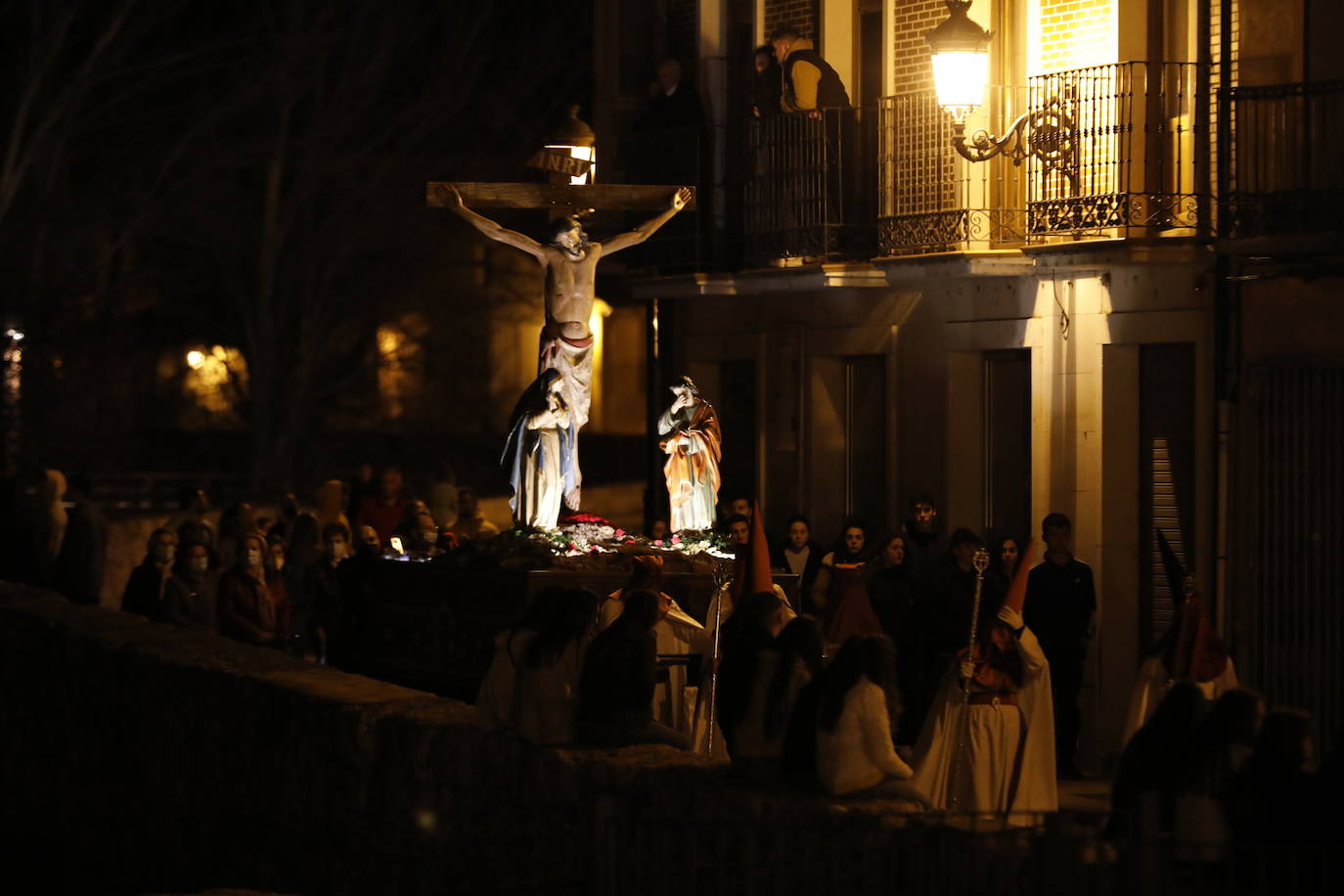 Fotos: Procesión del Cristo de la Buena Muerte en Peñafiel (1/4)