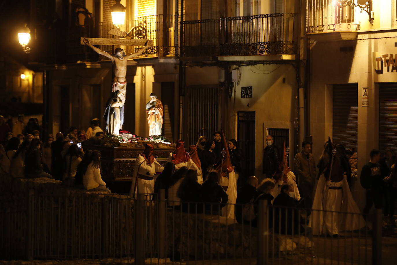 Fotos: Procesión del Cristo de la Buena Muerte en Peñafiel (1/4)