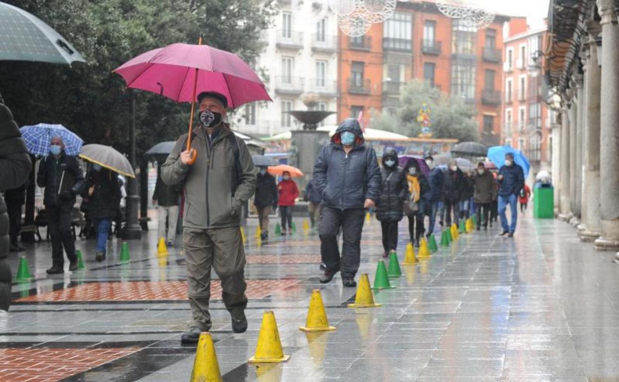 Una concentración de jubilados en defensa de las pensiones públicas.