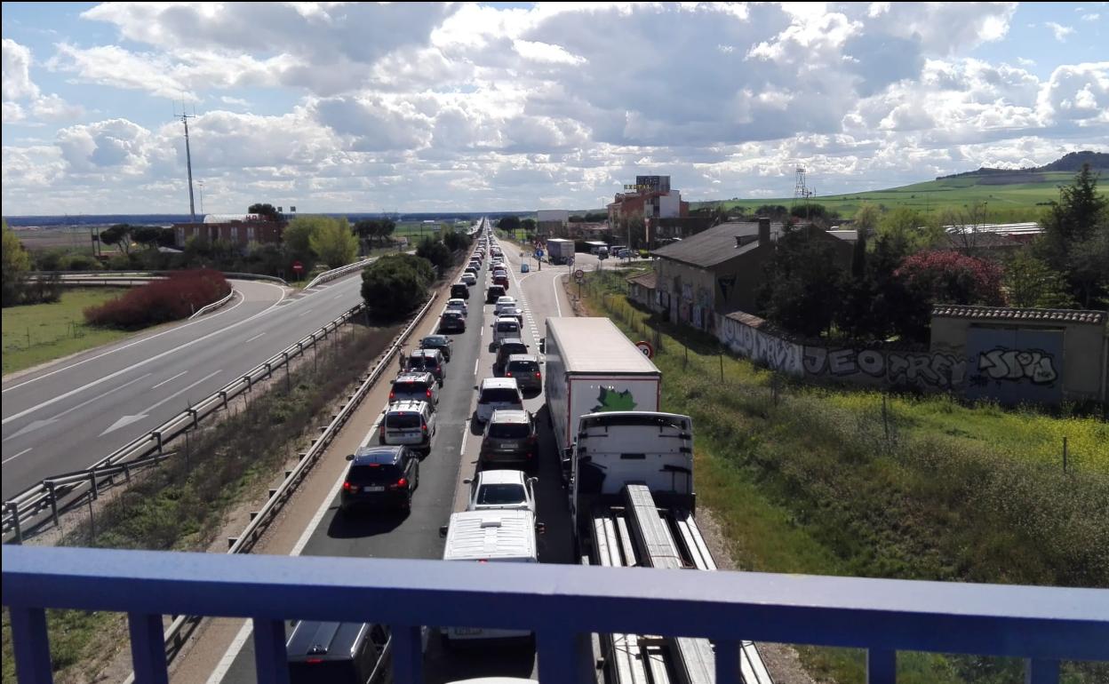 Retenciones en la A-62, sentido Salamanca, a la altura de Geria.