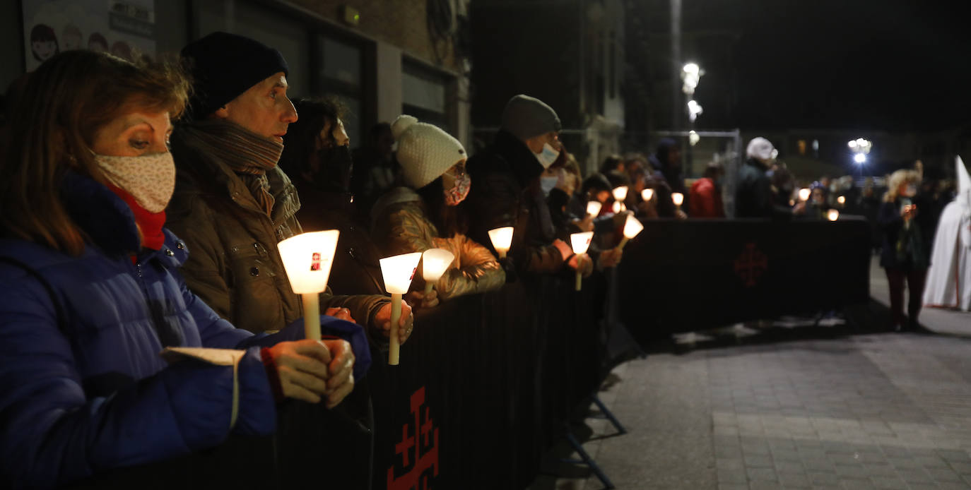 Fotos: La Quinta Angustia homenajea a los mayores