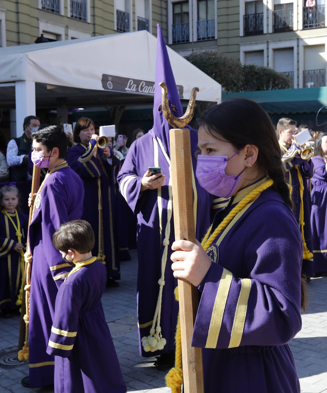 Fotos: Viernes Santo en Palencia: Procesión de los pasos