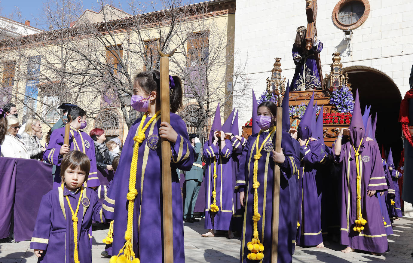 Fotos: Viernes Santo en Palencia: Procesión de los pasos