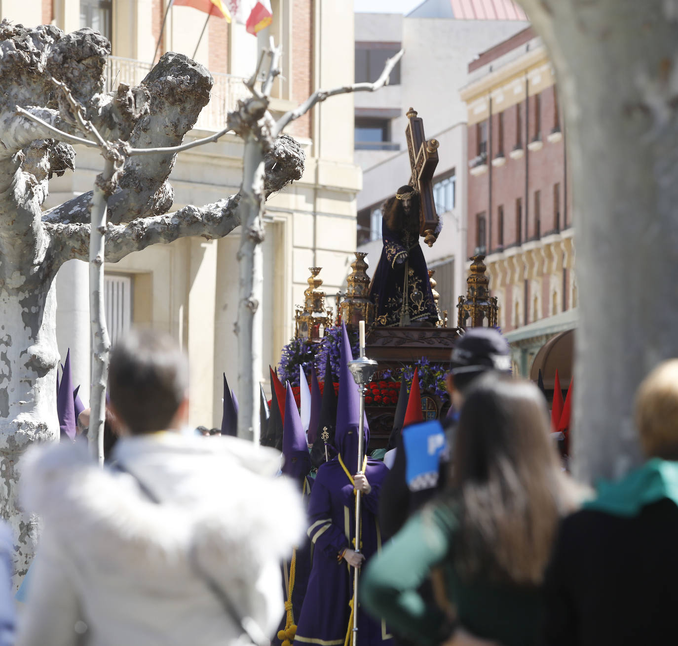 Fotos: Viernes Santo en Palencia: Procesión de los pasos