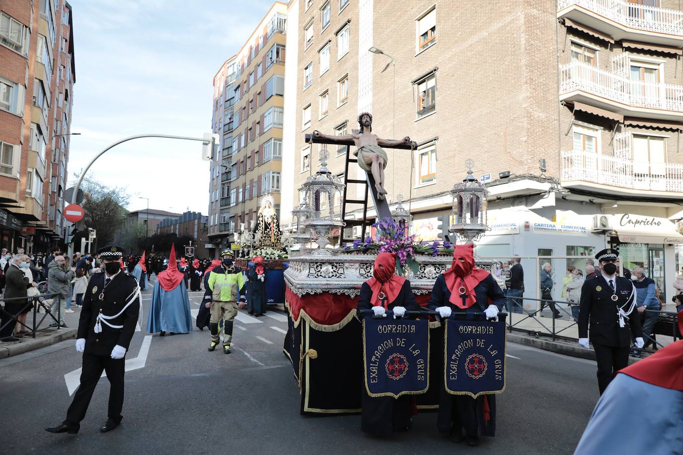 Fotos: Procesión de la Exaltación de la Luz en Valladolid (2/2)
