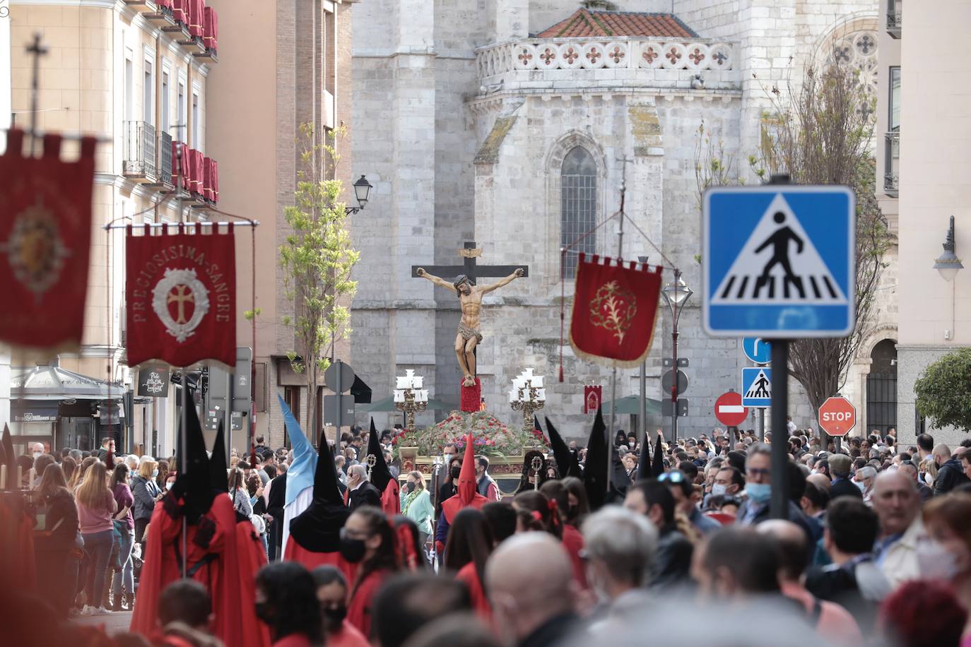 Fotos: Procesión del Santísimo Cristo de la Preciosísima Sangre y María Santísima de la Caridad de Valladolid (2/2)