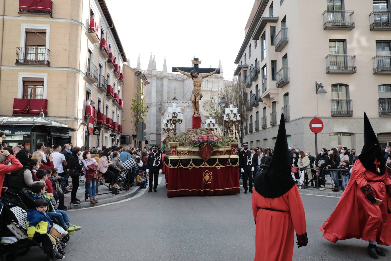 Fotos: Procesión del Santísimo Cristo de la Preciosísima Sangre y María Santísima de la Caridad de Valladolid (2/2)