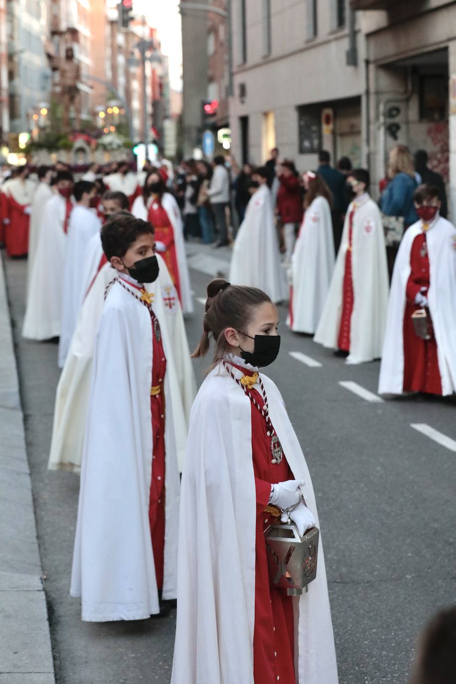 Fotos: Procesión del Cristo Despojado y Nuestra Señora de la Amargura en Valladolid