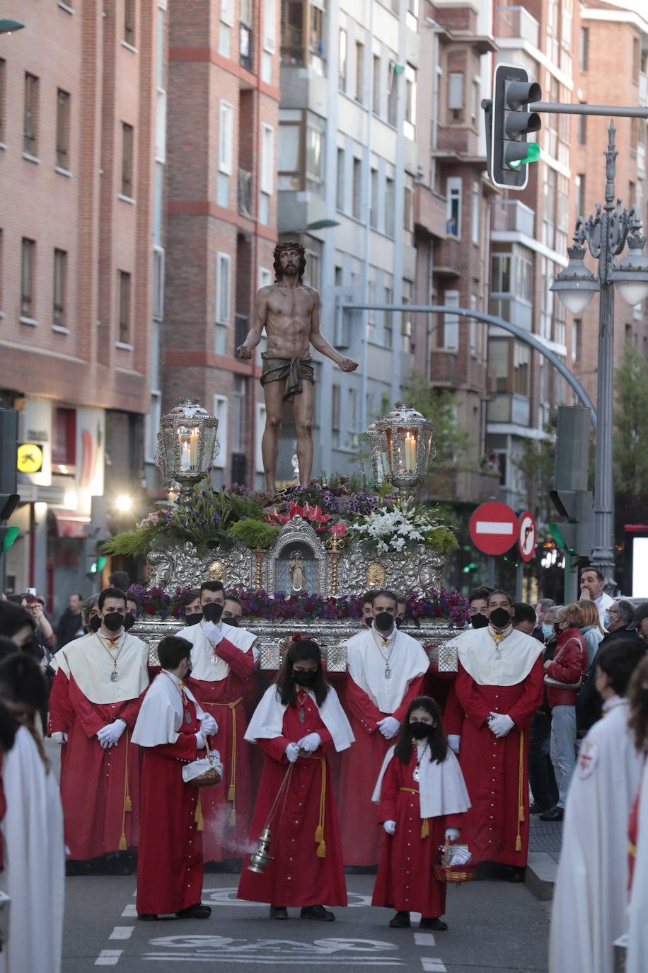 Fotos: Procesión del Cristo Despojado y Nuestra Señora de la Amargura en Valladolid