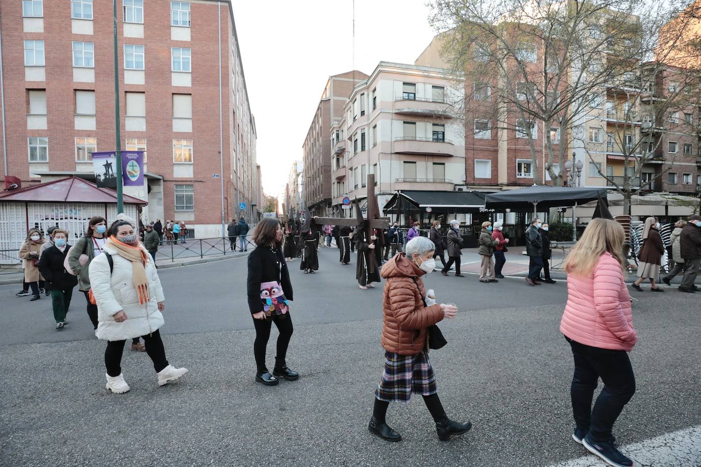 Fotos: Via Crucis del Viernes Santo en Valladolid