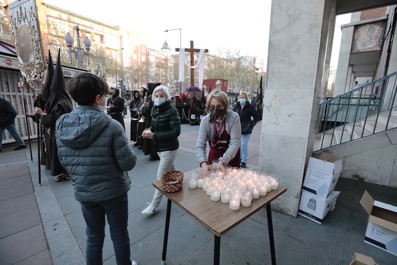 Fotos: Via Crucis del Viernes Santo en Valladolid