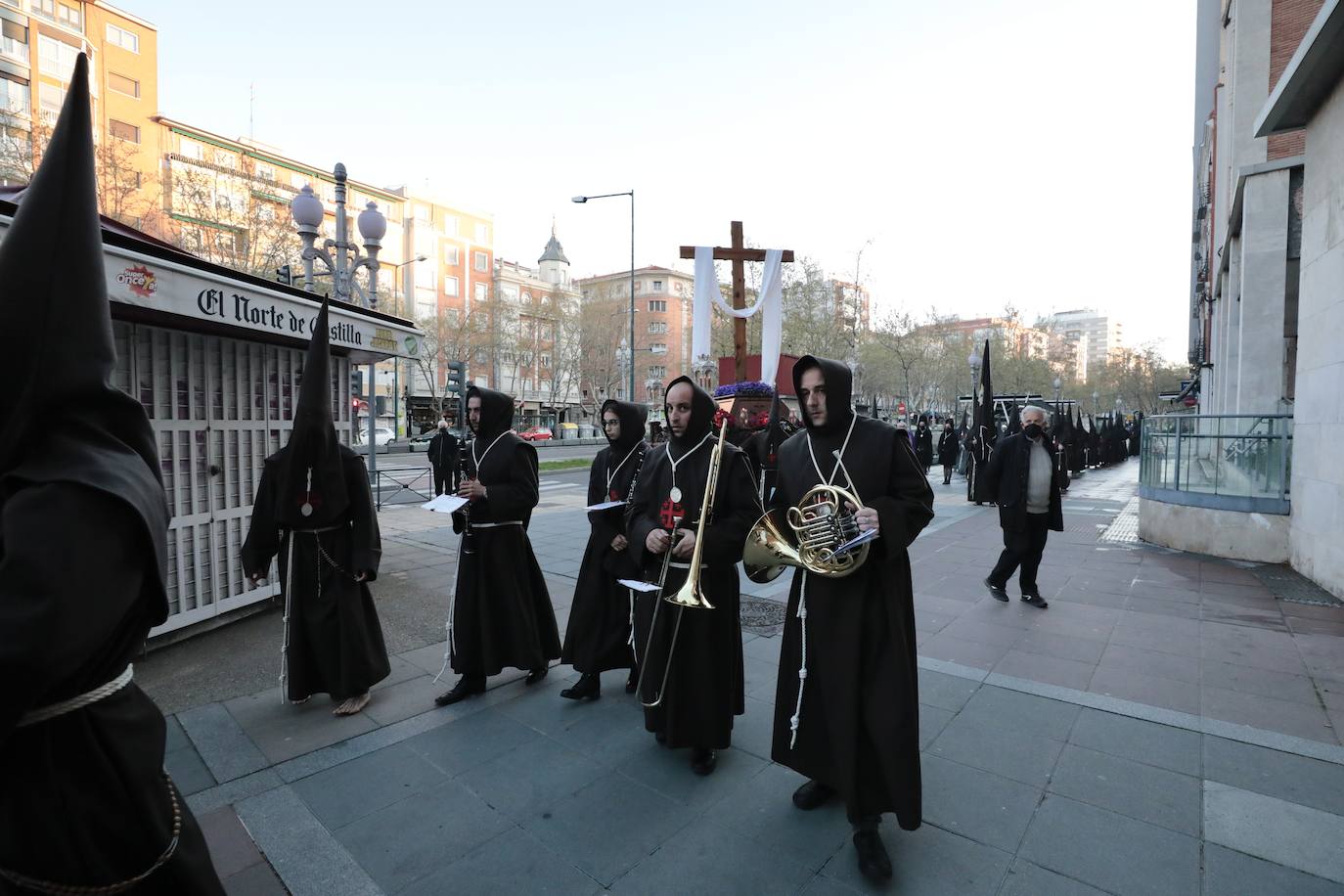 Fotos: Via Crucis del Viernes Santo en Valladolid