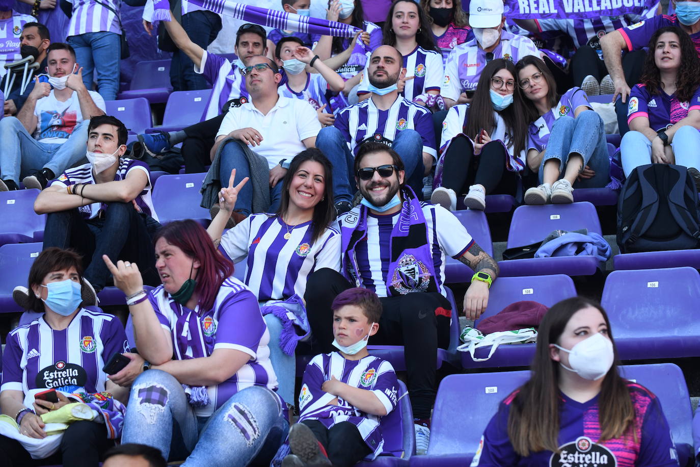 Fotos: Búscate en la grada del Real Valladolid-Almería (3/9)