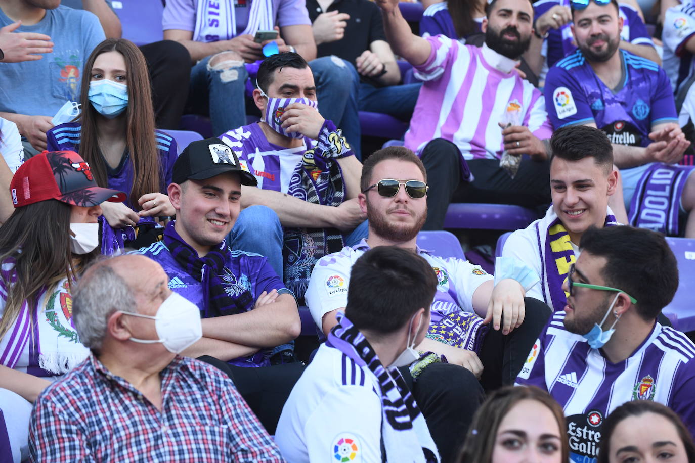 Fotos: Búscate en la grada del Real Valladolid-Almería (5/9)