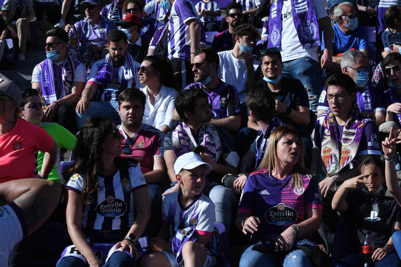 Fotos: Búscate en la grada del Real Valladolid-Almería (6/9)