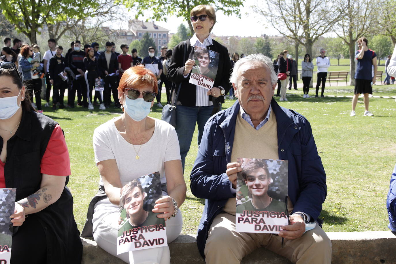 Fotos: Concentración en Laguna de Duero en el segundo aniversario de la muerte de David