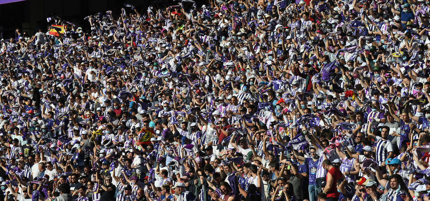 Partido entre el Valladolid y el Almería disputado en el José Zorrilla.