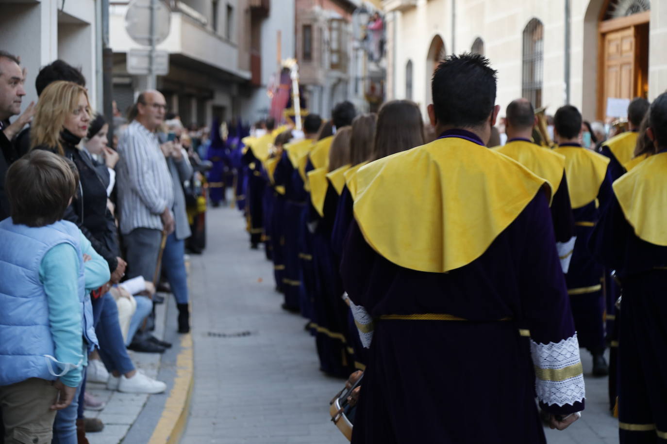 Fotos: Procesión General del Viernes Santo en Peñafiel (2/5)