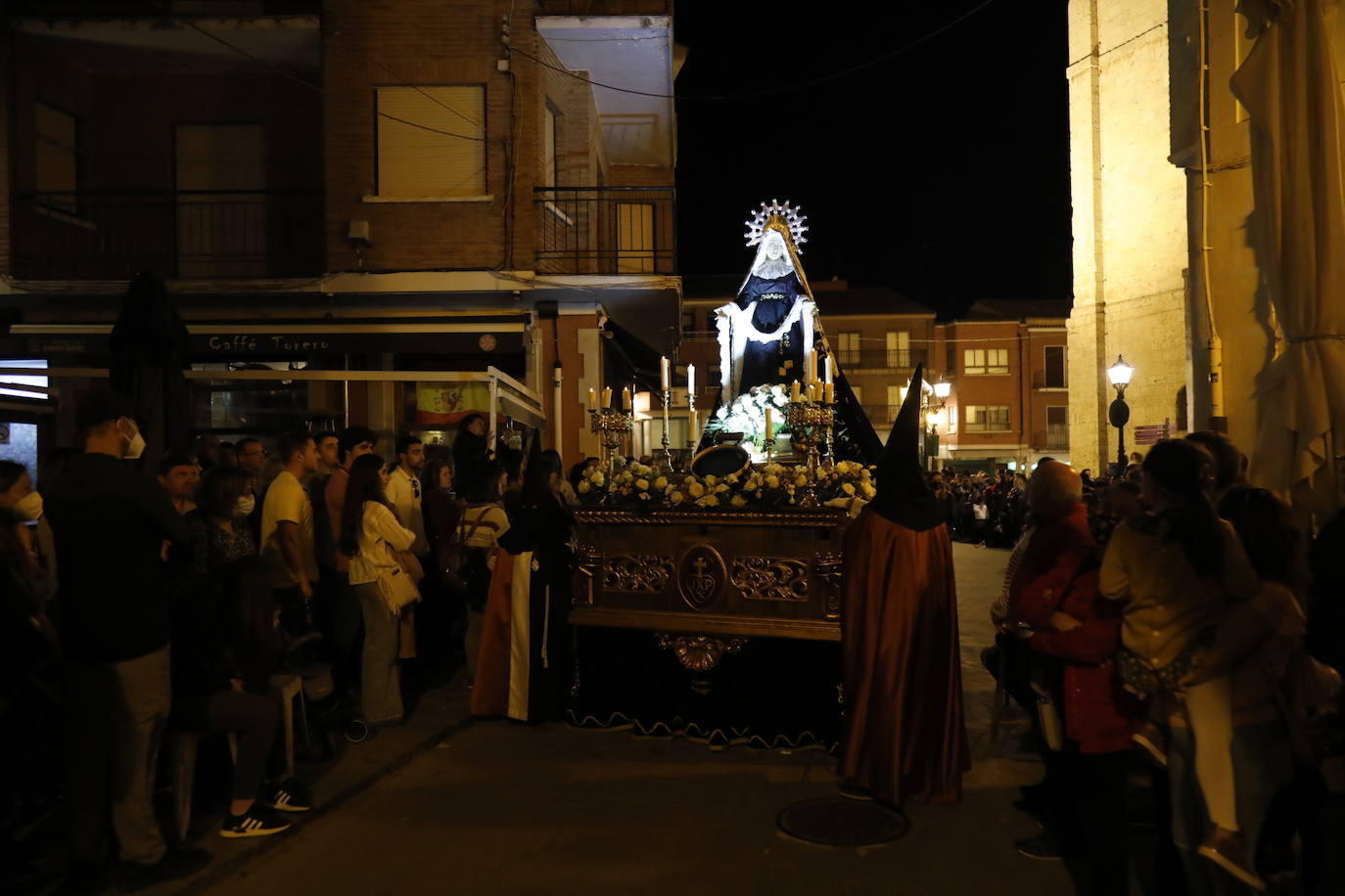 Fotos: Procesión General del Viernes Santo en Peñafiel (4/5)