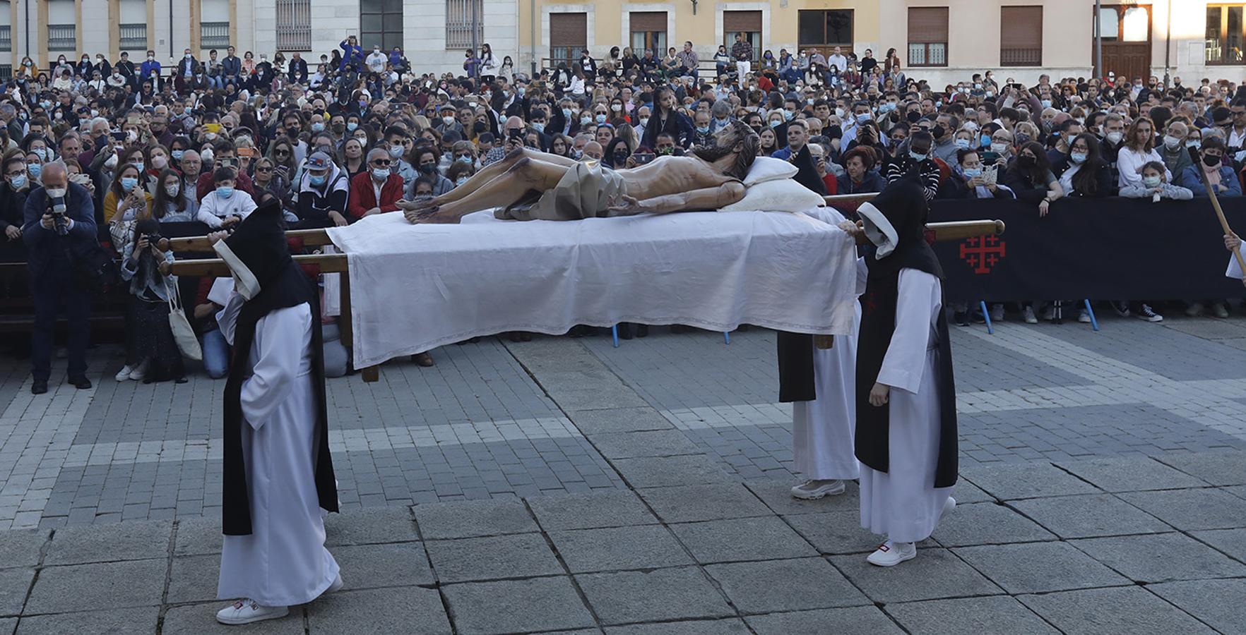 Fotos: Viernes Santo en Palencia: Función del Descendimiento