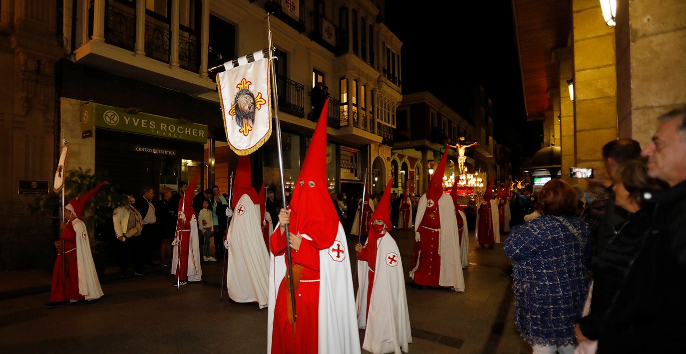 Fotos: Viernes Santo: Procesión del Santo Entierro