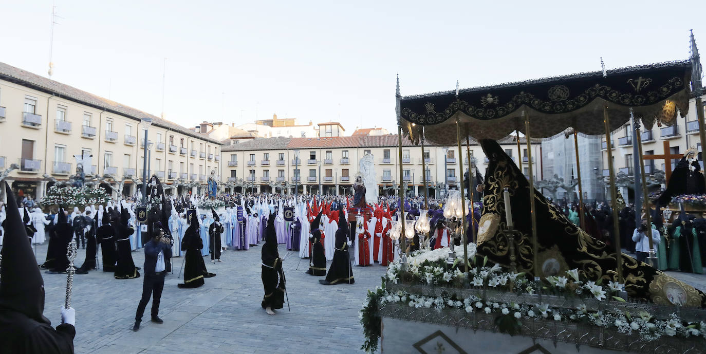 Fotos: Palencia se rinde a la Soledad