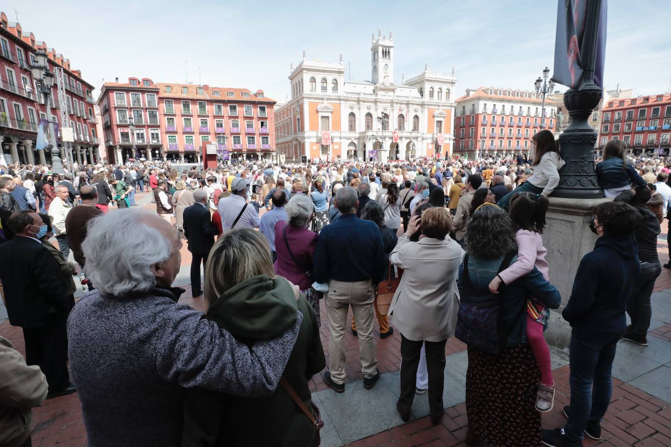 El buen tiempo preside el Domingo de Resurrección en Valladolid.