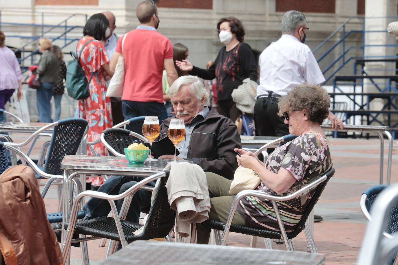 El buen tiempo preside el Domingo de Resurrección en Valladolid.