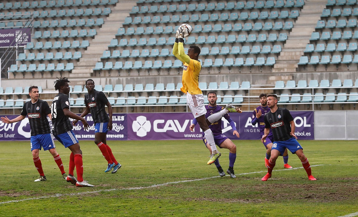 Palencia Cristo Atlético 2 - 0 UD Llanera