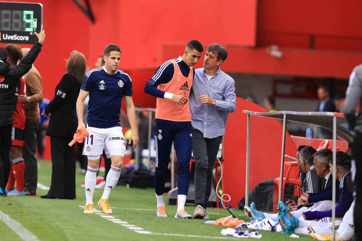 Fotos: Mirandés 0-1 Real Valladolid (1/2)