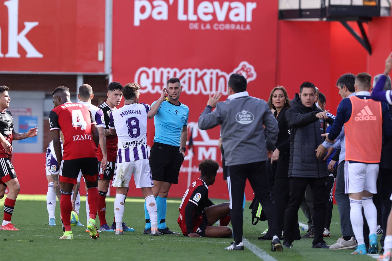 Fotos: Mirandés 0-1 Real Valladolid (2/2)