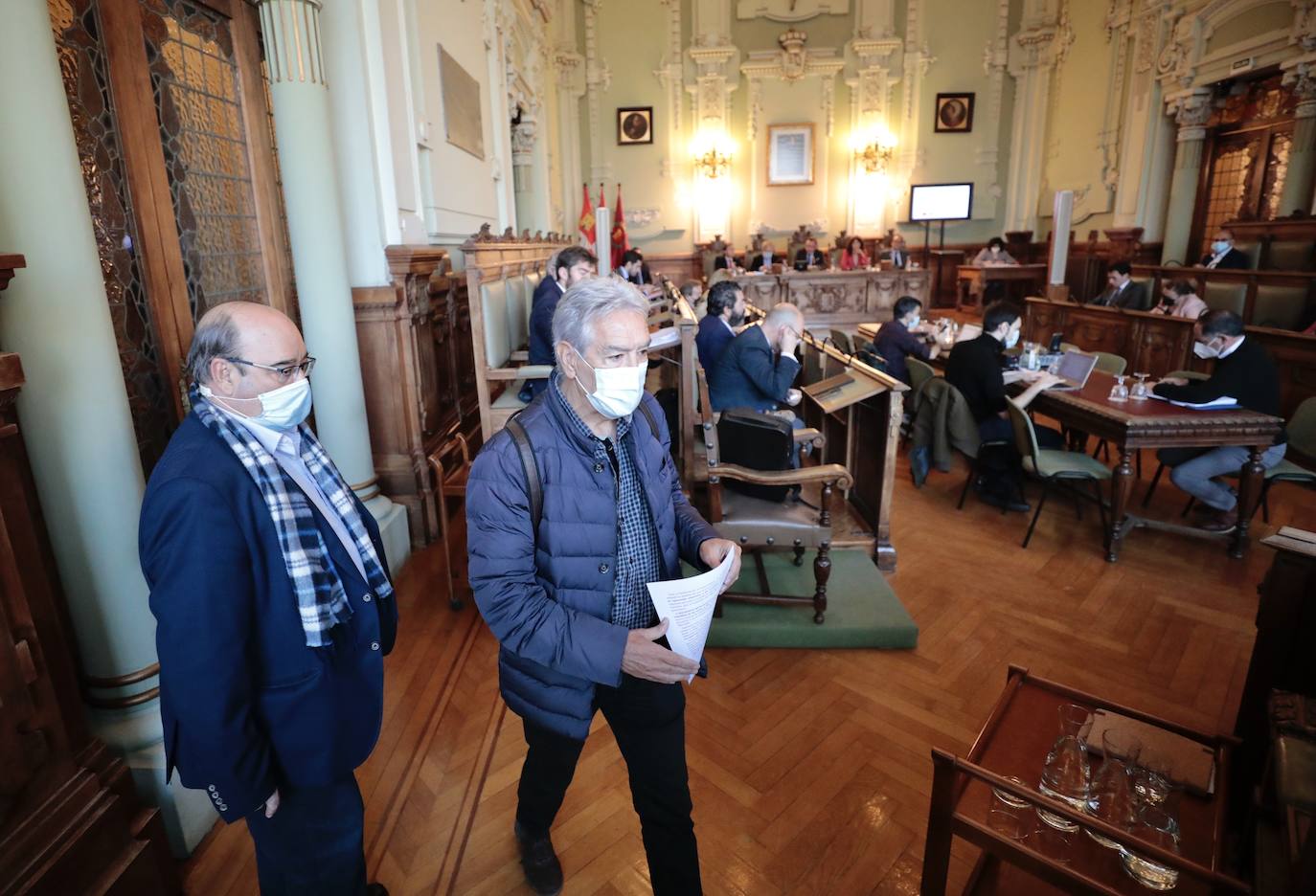 Fotos: Pleno sobre el soterramiento en el Ayuntamiento de Valladolid