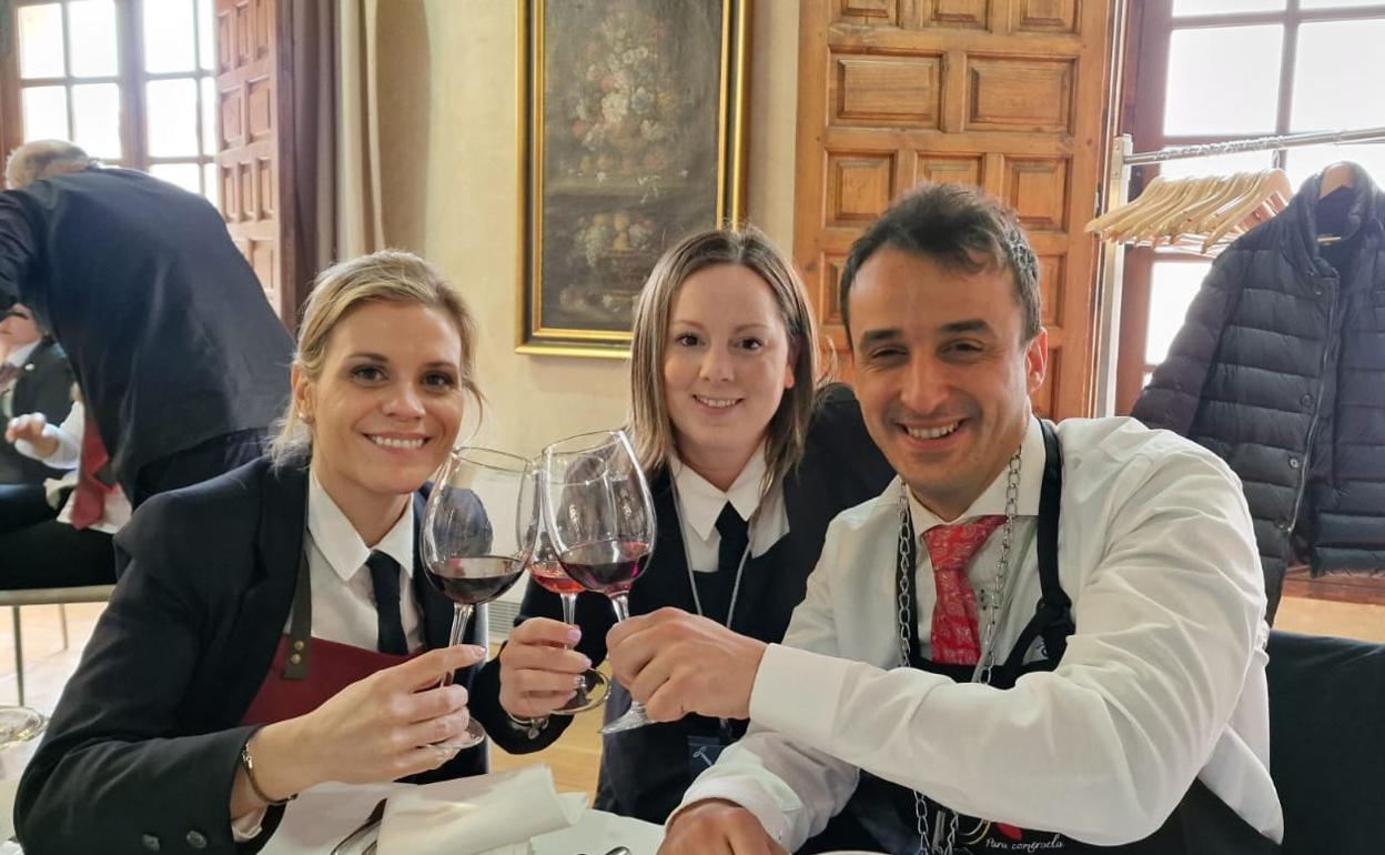 Los tres seleccionados para participar en el nacional. 