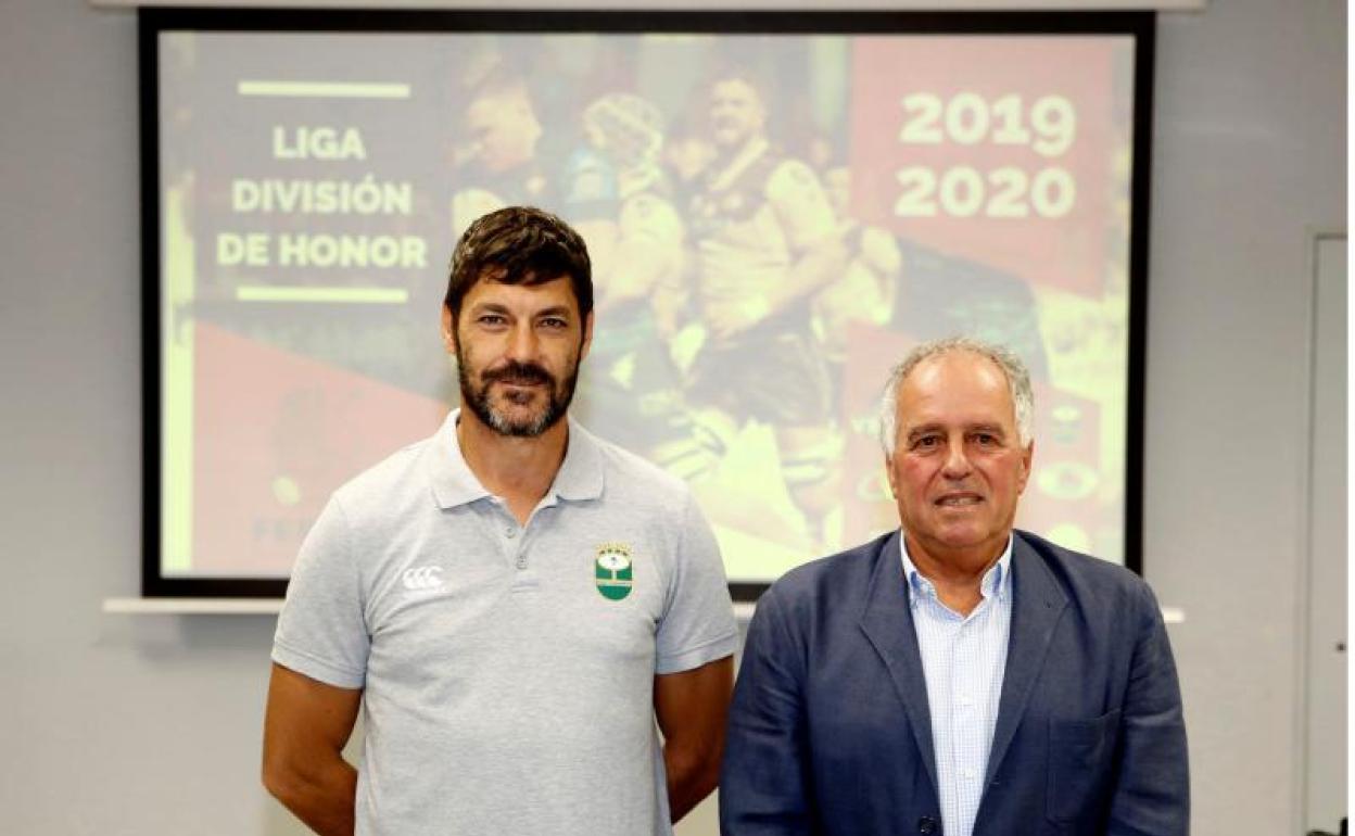 Feijoo, presidente de la Federación, a la derecha e Inchausti, entrenador del Alcobendas 