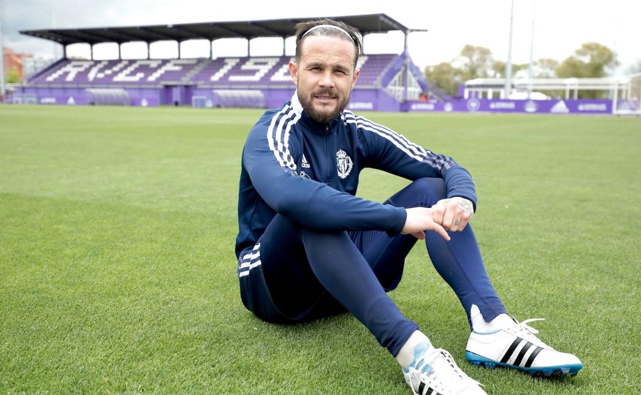 Iván Sánchez posa para El Norte de Castilla en los Anexos al José Zorrilla. 