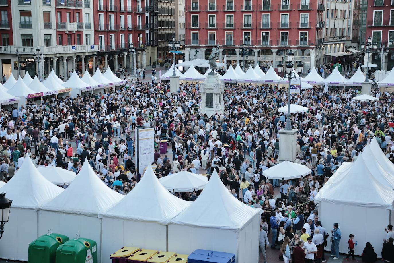 Tercera jornada de Plaza Mayor del Vino. 