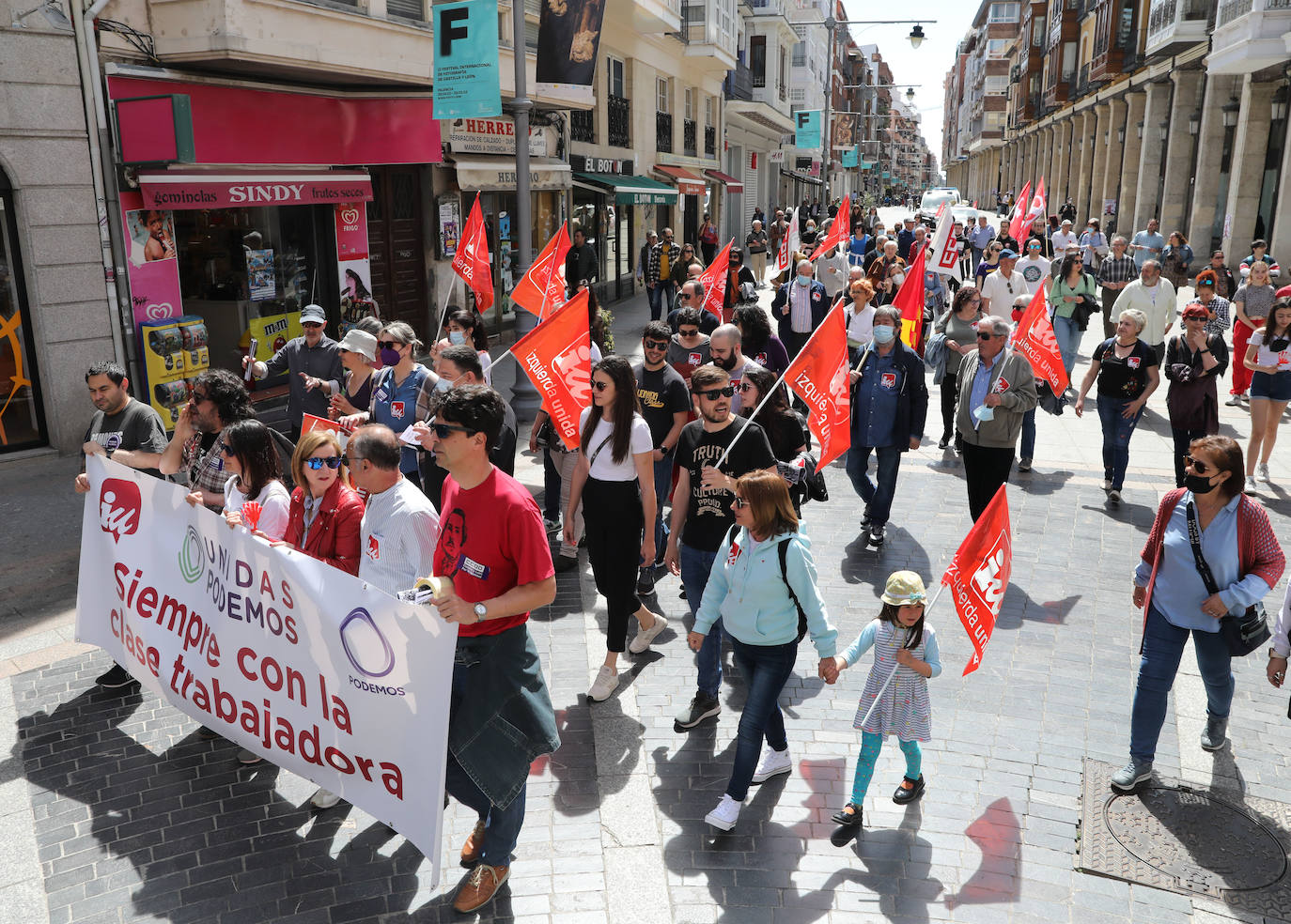 Fotos: Manifestación del Primero de Mayo en Palencia