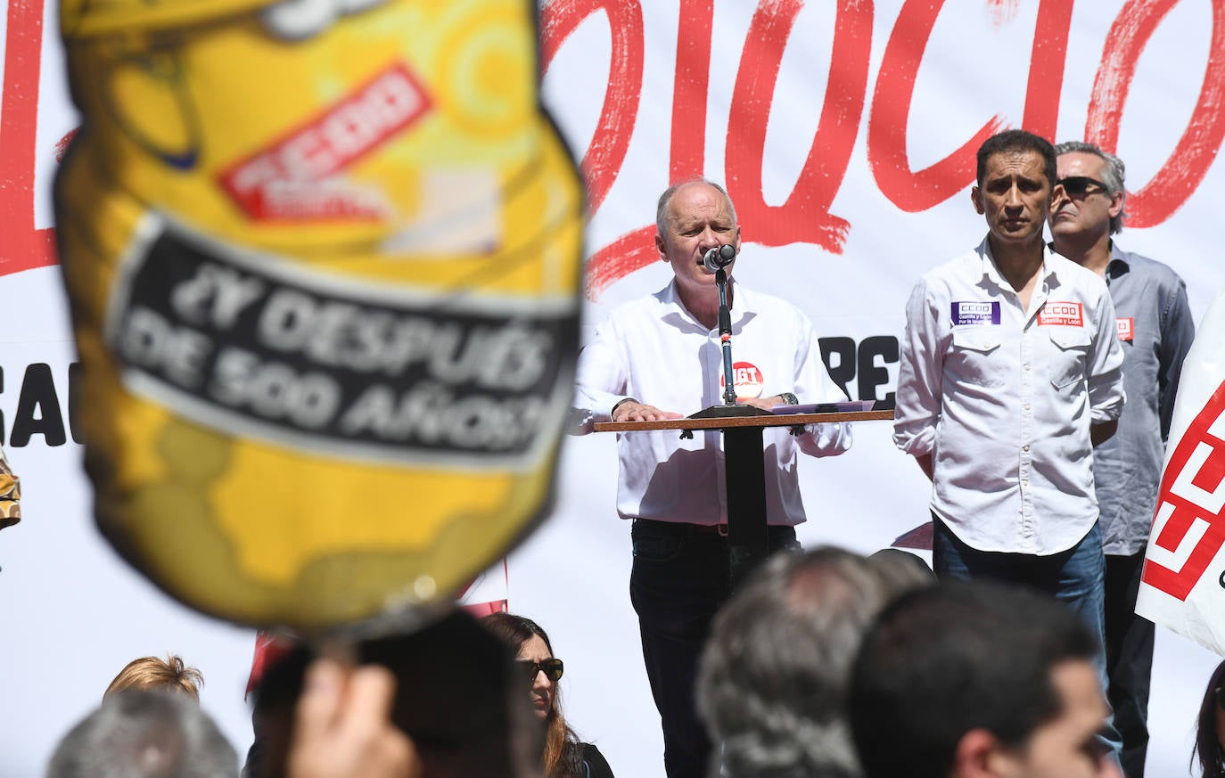 Fotos: Manifestación del 1º de Mayo por las calles de Valladolid (2/2)