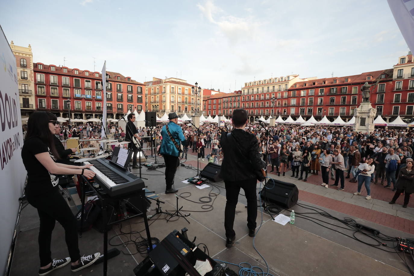 Fotos: Segunda jornada de Plaza Mayor del Vino en Valladolid (3/4)