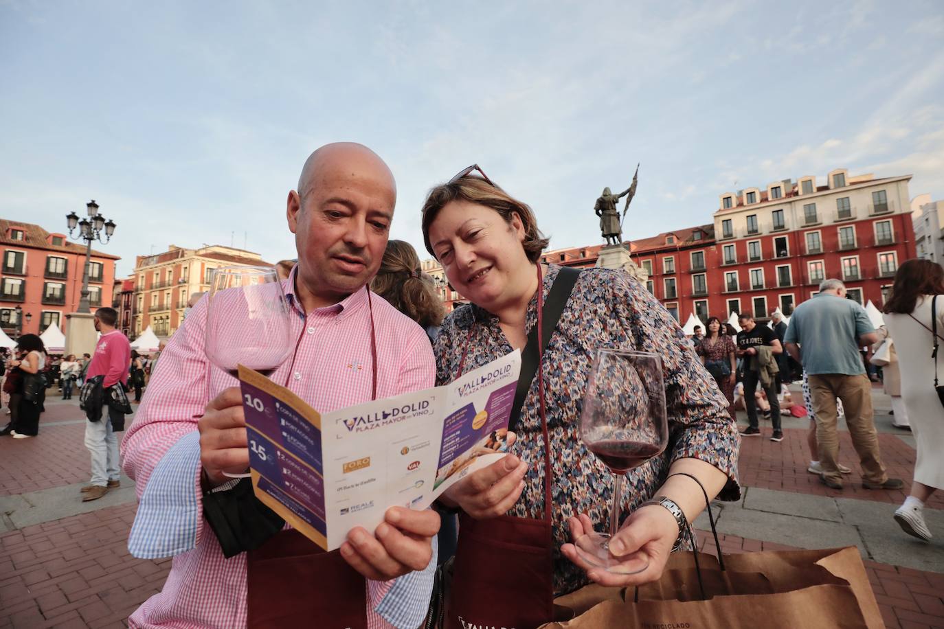 Fotos: Segunda jornada de Plaza Mayor del Vino en Valladolid (4/4)