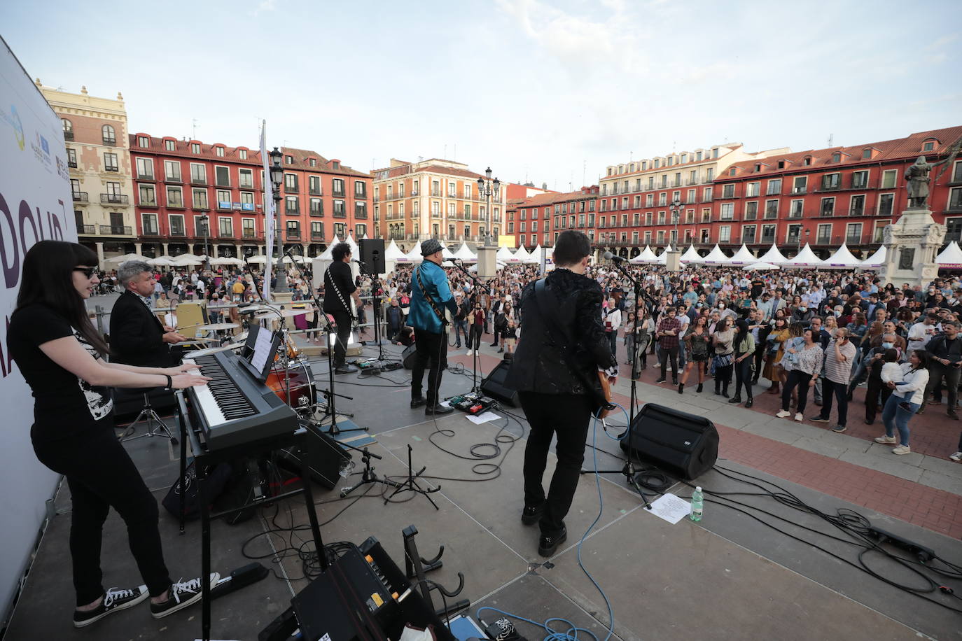 Fotos: Segunda jornada de Plaza Mayor del Vino en Valladolid (4/4)