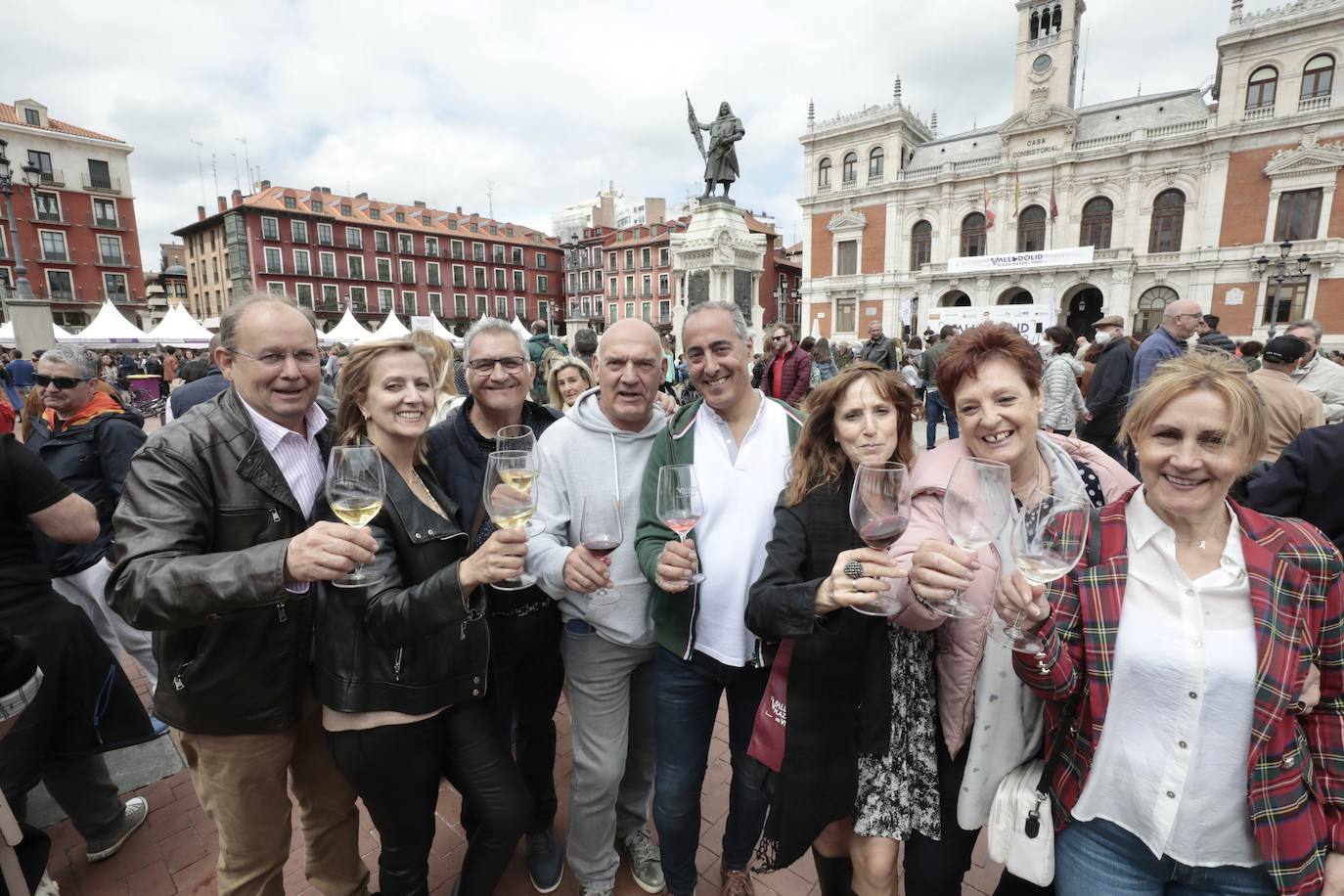 La jornada del lunes en la Plaza Mayor del Vino. 