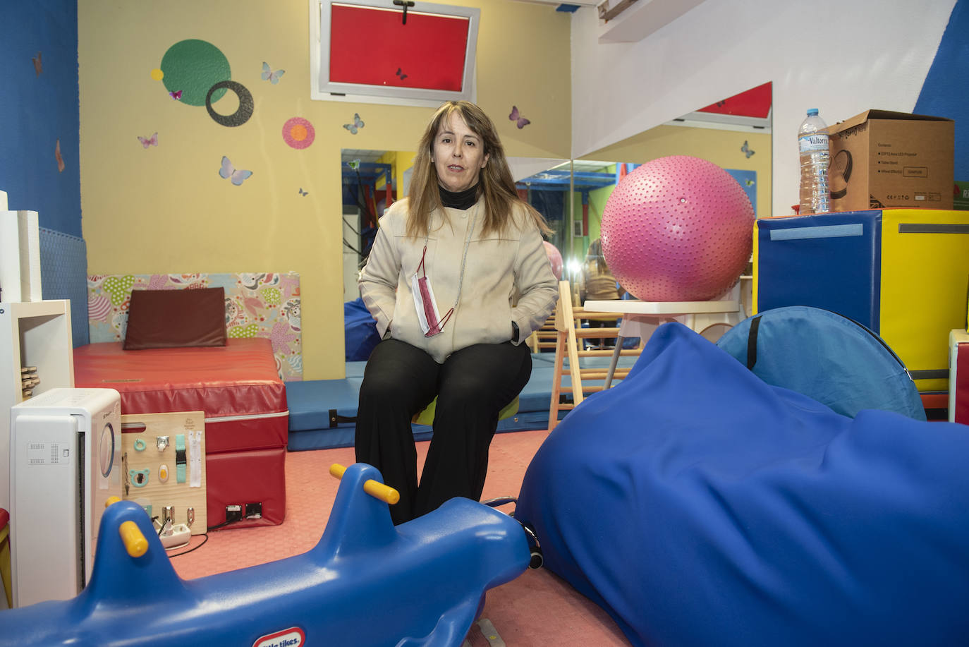 María de Pablos, presidenta de Aspace Segovia, en la sede de la asociación.